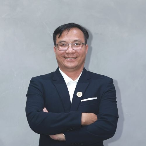 Ông Phan Văn Dũng Giám đốc Kinh Doanh Chi Nhánh